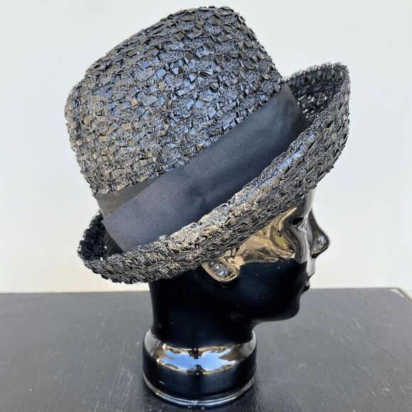 Vintage 50s Black Straw Cloche Hat • Grosgrain Bow, Up-Turn Brim - Picture 3 of 13